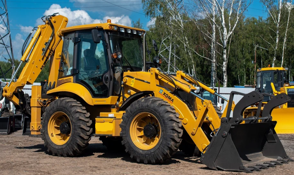 Экскаватор -погрузчик XGMA XG 765-4TX